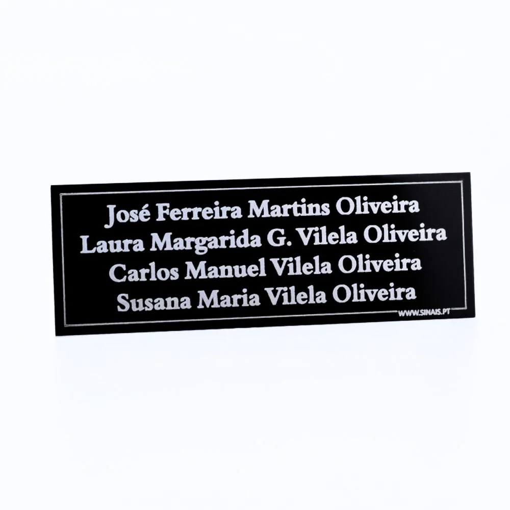 Placa com Nomes em Alumínio Laser