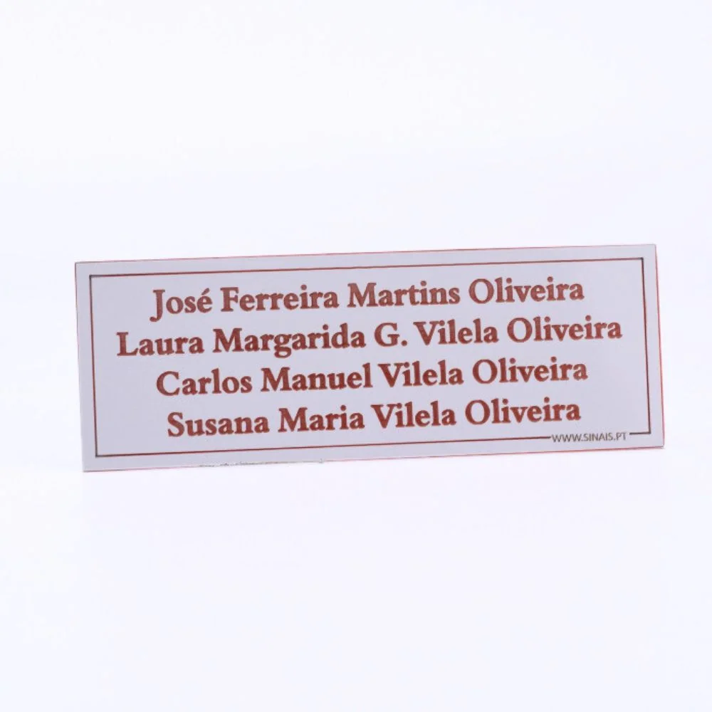 Placa com Nomes em Alumínio Laser