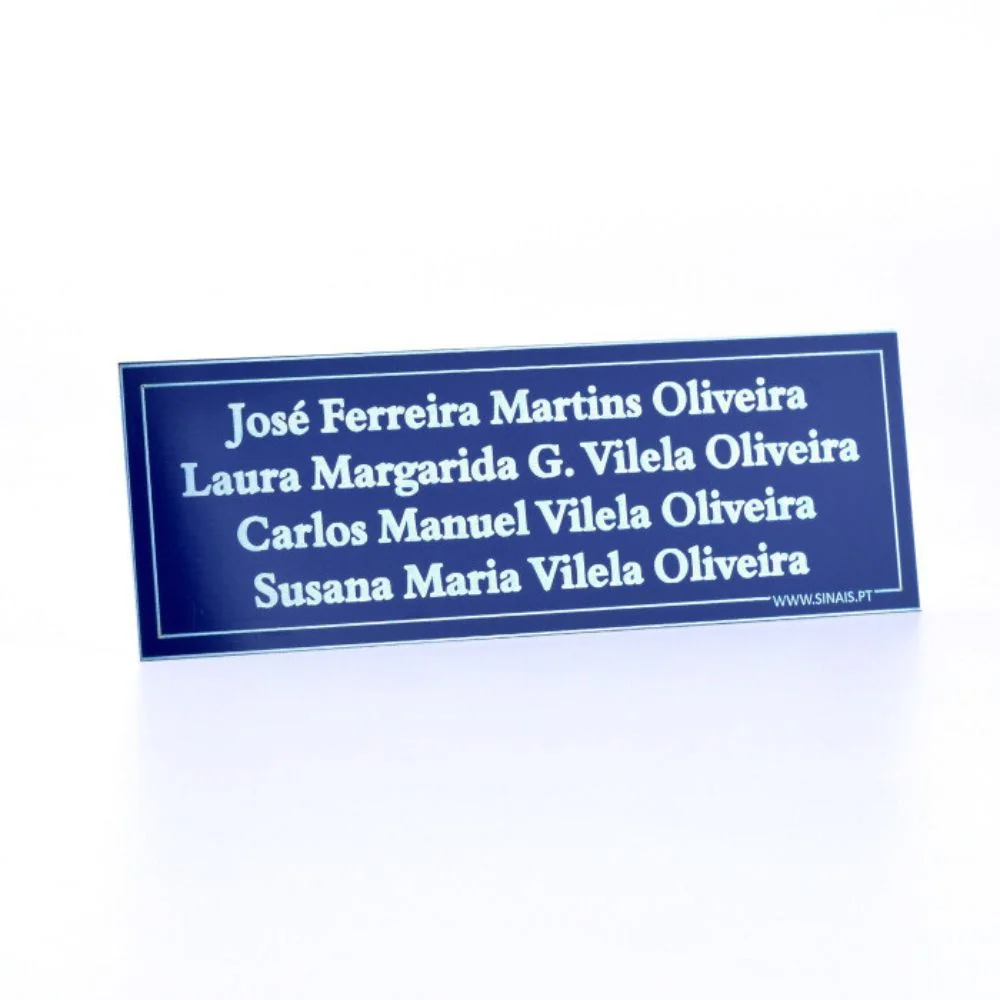 Placa com Nomes em Alumínio Laser