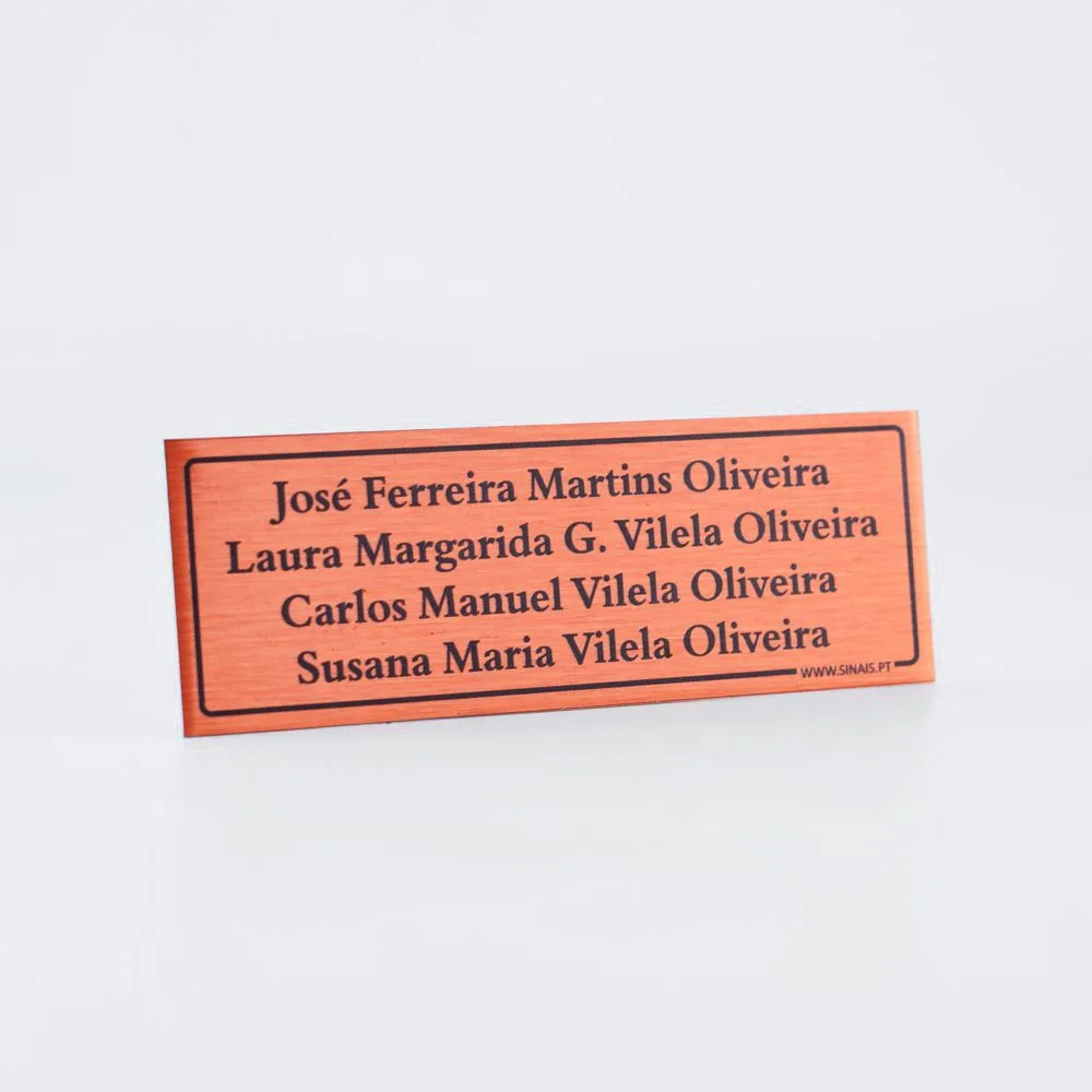 Placa com Nomes em Alumínio Impresso