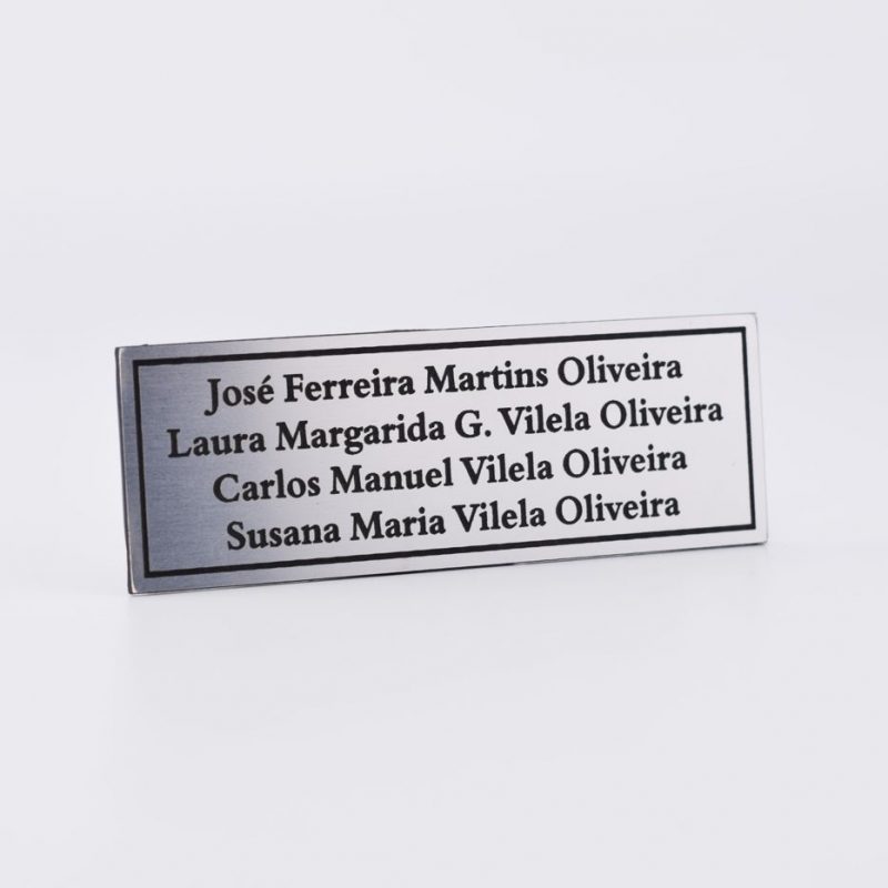 Placa com Nomes em Gravoplay - Image 7