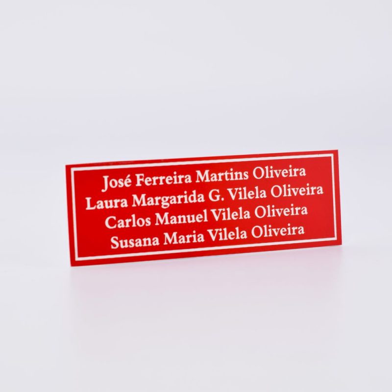 Placa com Nomes em Gravoplay - Image 10