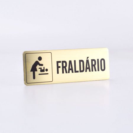 Sinalética WC em Latão Gravado